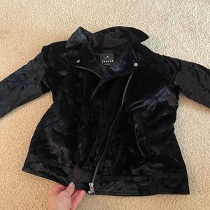 CRUSHED VELVET MOTO STYLE JACKET